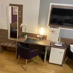 Ξενοδοχείο Altes Winzerhaus 3*