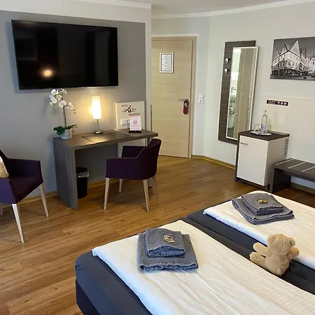 Altes Winzerhaus Hotel 3*