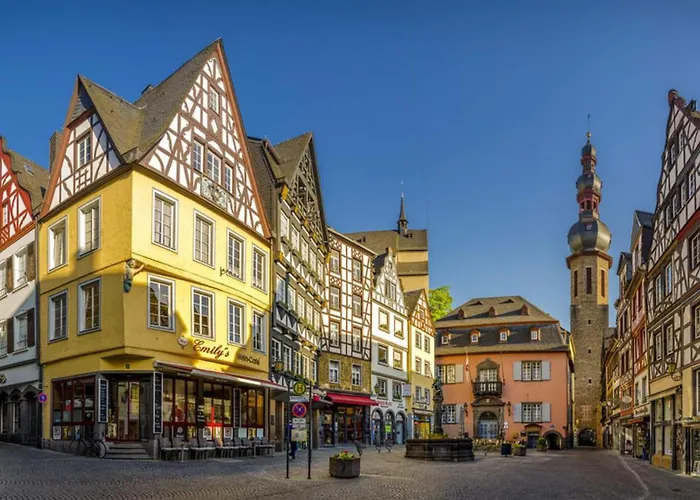 酒店 Altes Winzerhaus 科赫姆