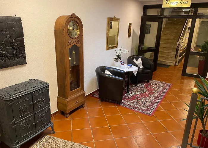 Altes Winzerhaus 酒店 科赫姆